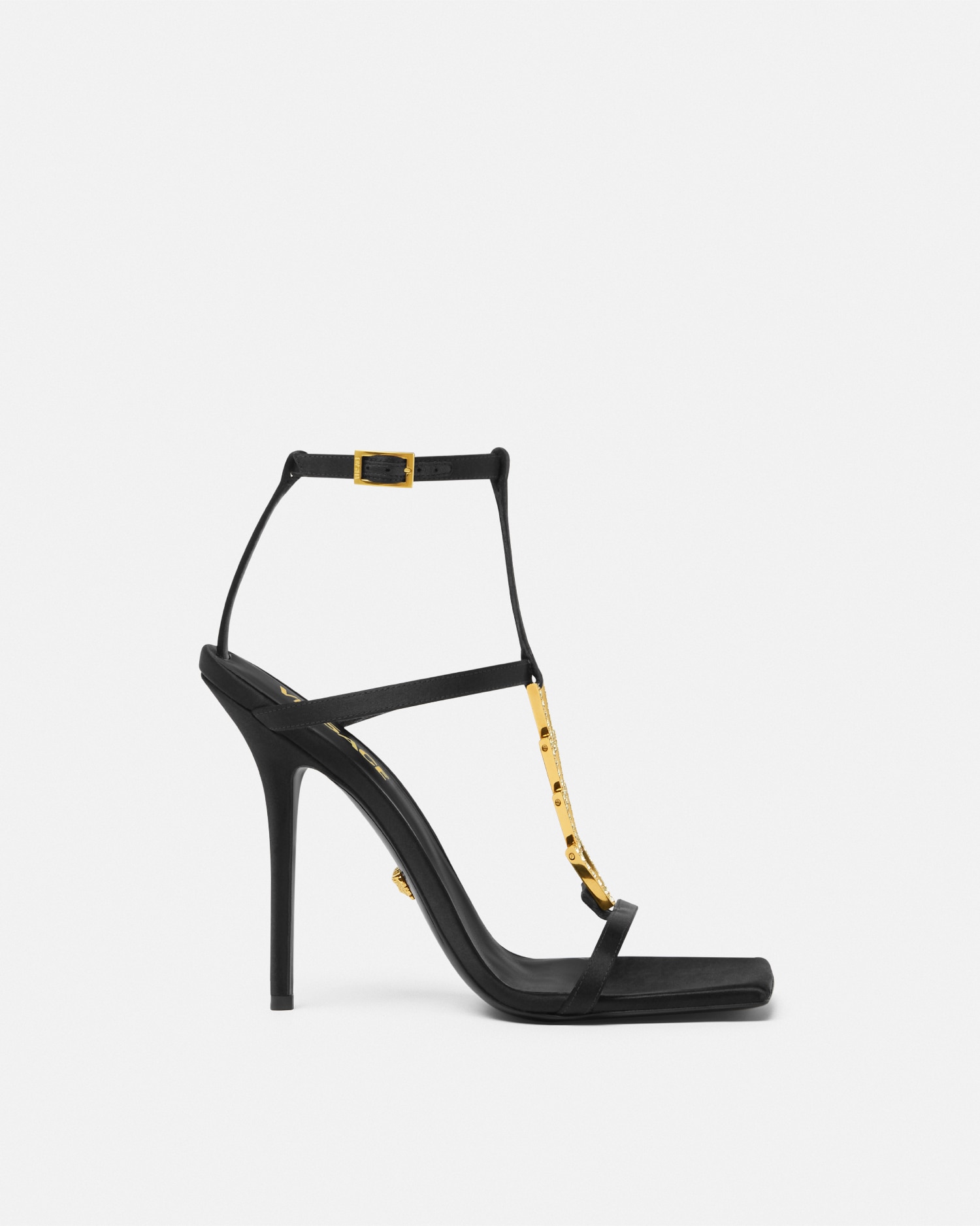 270y*美品 VERSACE ヴェルサーチ メダル チェーンサンダル 39 270y*美品 VERSACE ヴェルサーチ メダル チェーンサンダル 39
