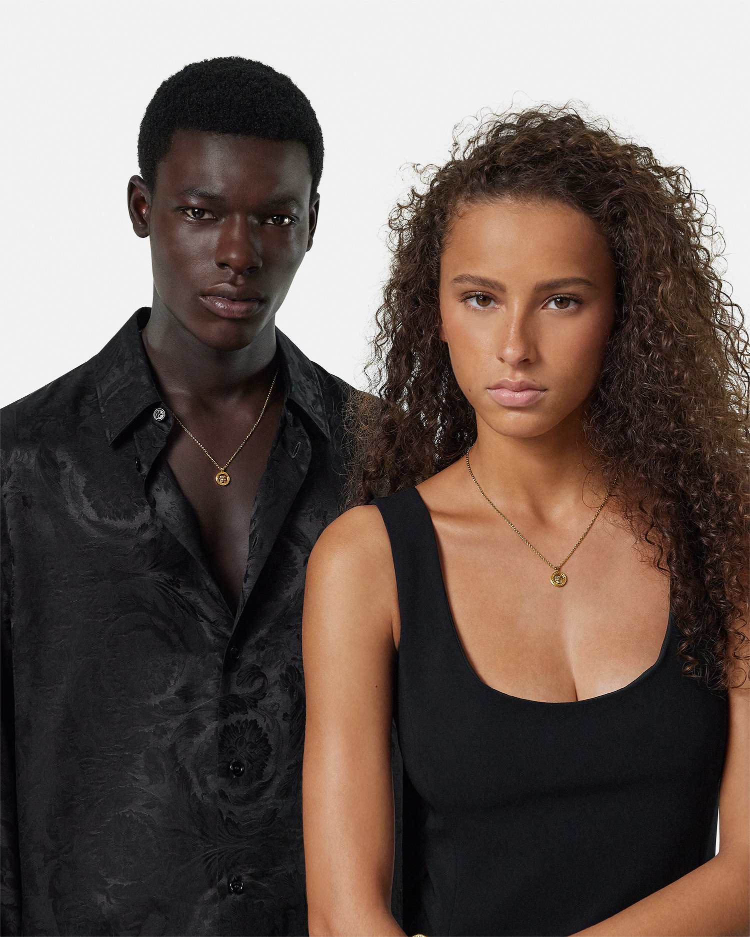 VERSACE シルバートーン メデューサ '95 ペンダント ネックレス メドゥーサ '95 ペンダント ネックレス | VERSACE JP
