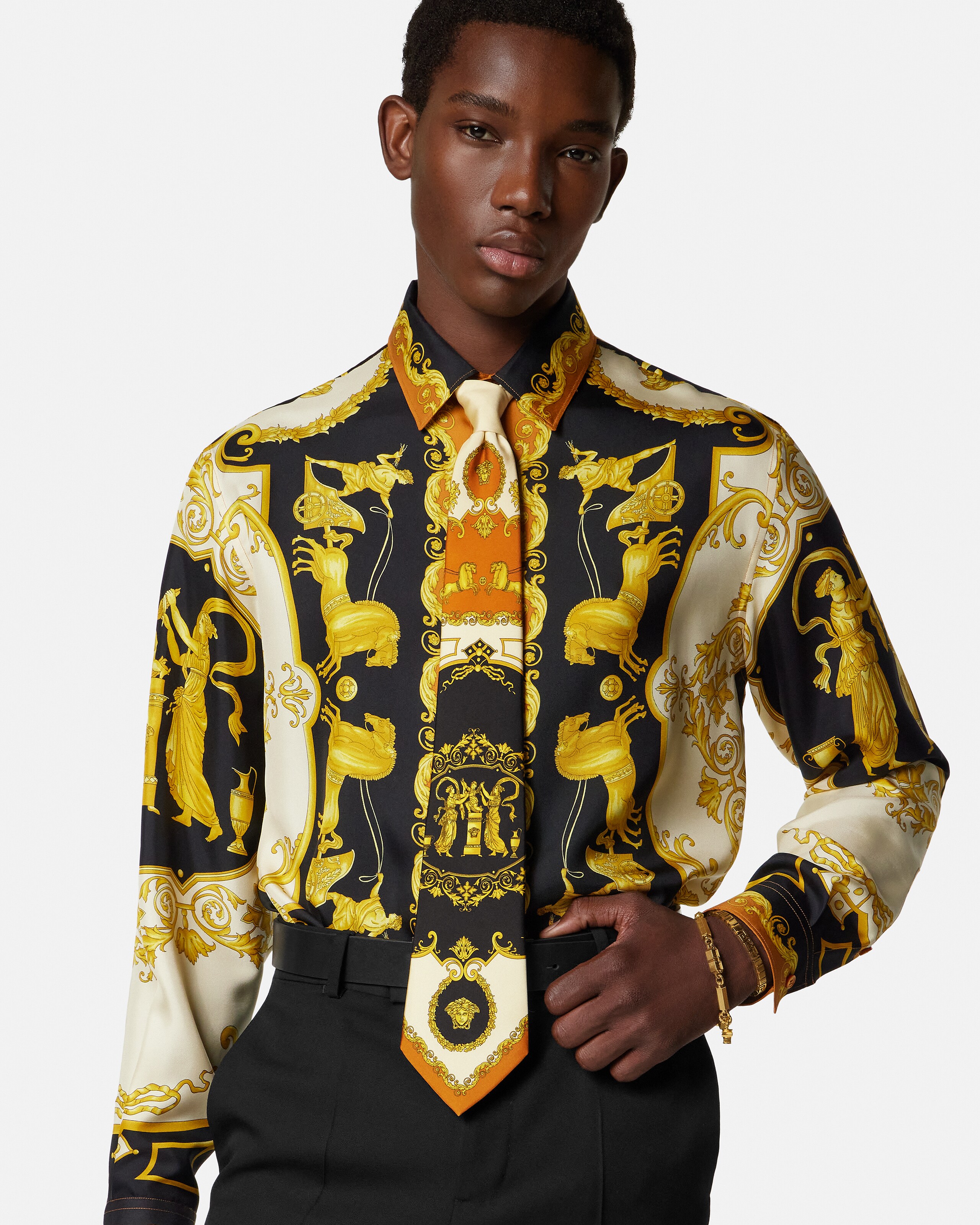 VERSACE フリンジショール シルク ブラック×ゴールド　男女兼用 通販 シルク フリンジショール VERSACE ブラック×ゴールド 男女兼用 JP