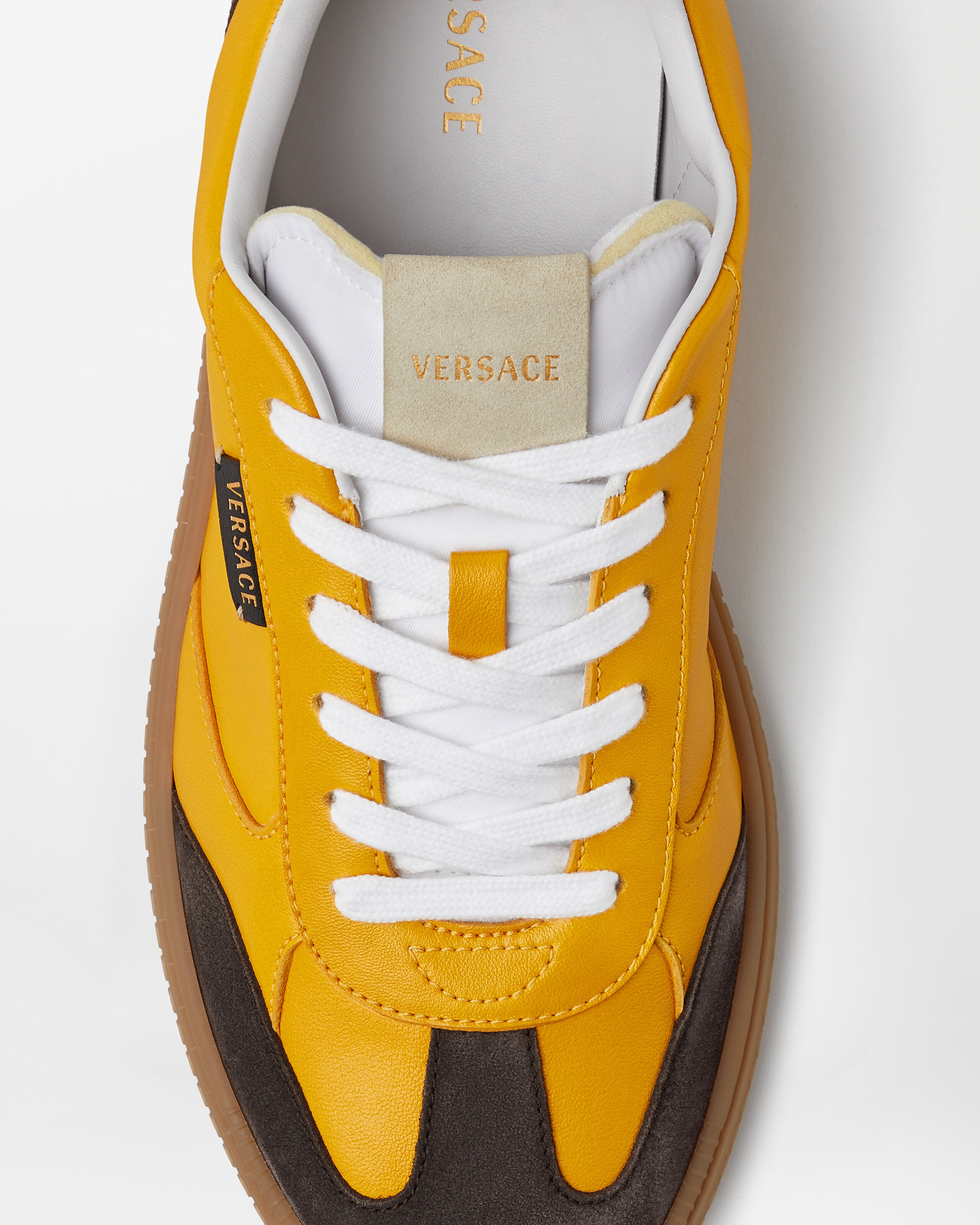 グレカ コート ナッパ & スエード スニーカー イエロー | VERSACE JP