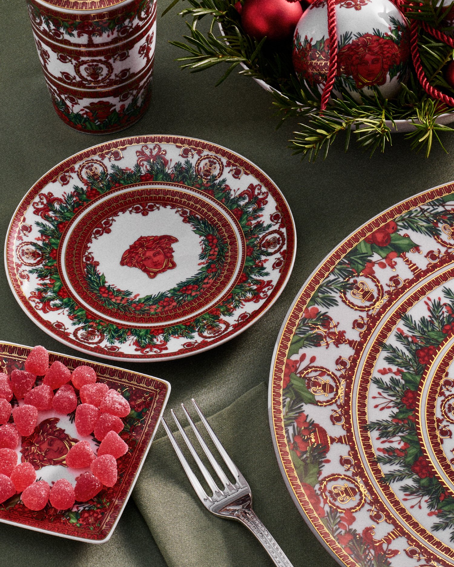 ホリデーオーナメント | ヴェルサーチ日本