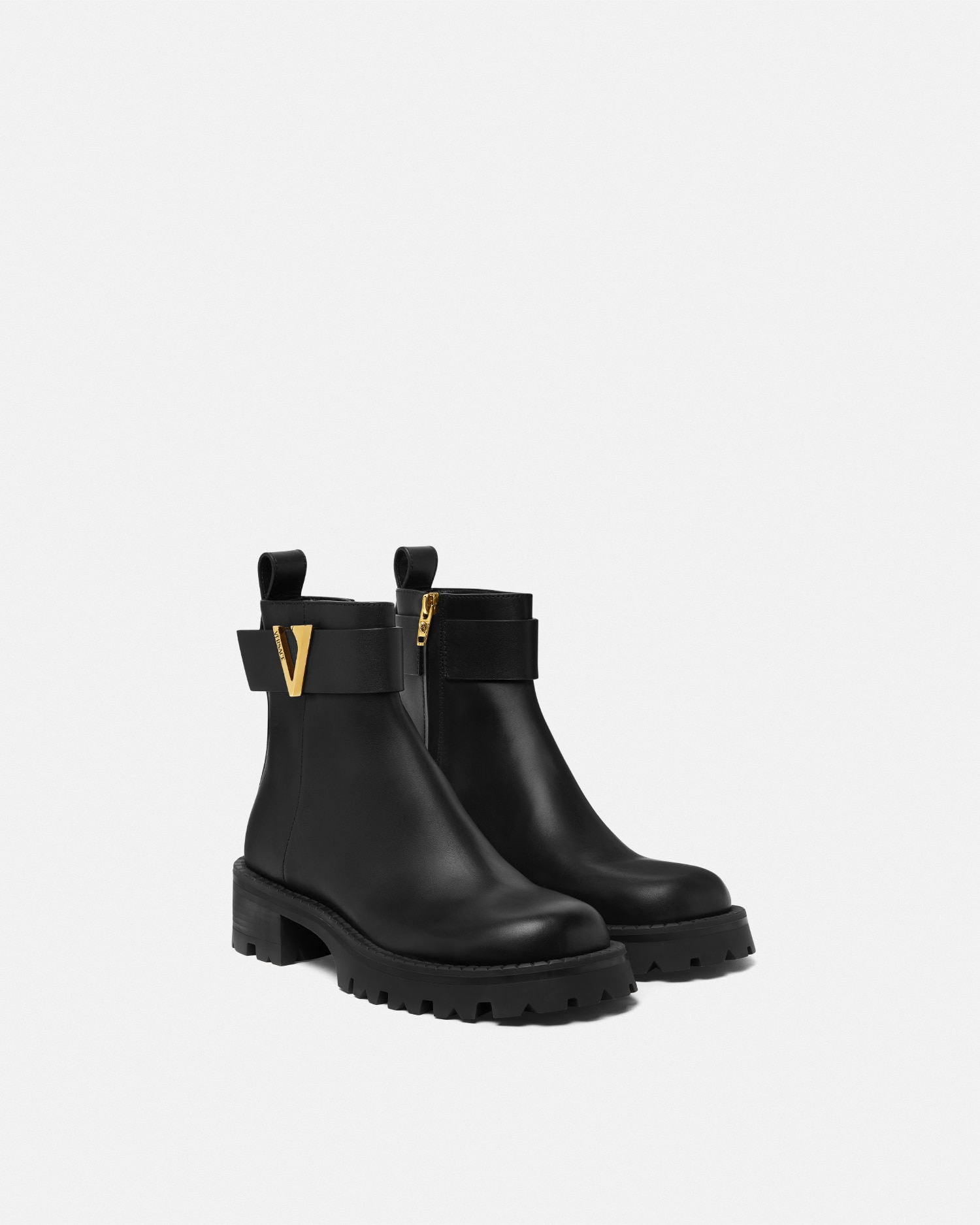 【関税込み】Versace ブラック トールブーツ 関税込み】Versace ブラック トールブーツ VERSACE(ヴェルサーチ