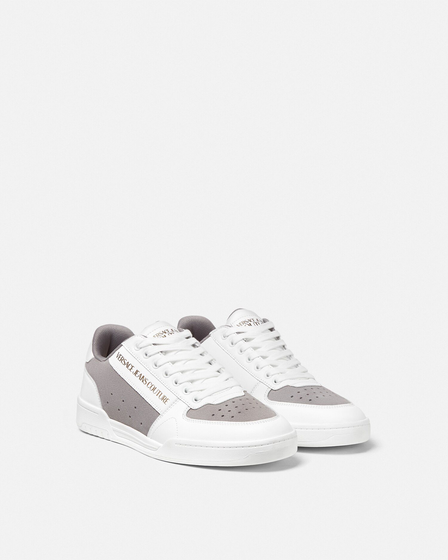 【関税/送料無料】VERSACE JEANS Brooklyn スニーカー Brooklyn Sneakers Black,White | VERSACE US