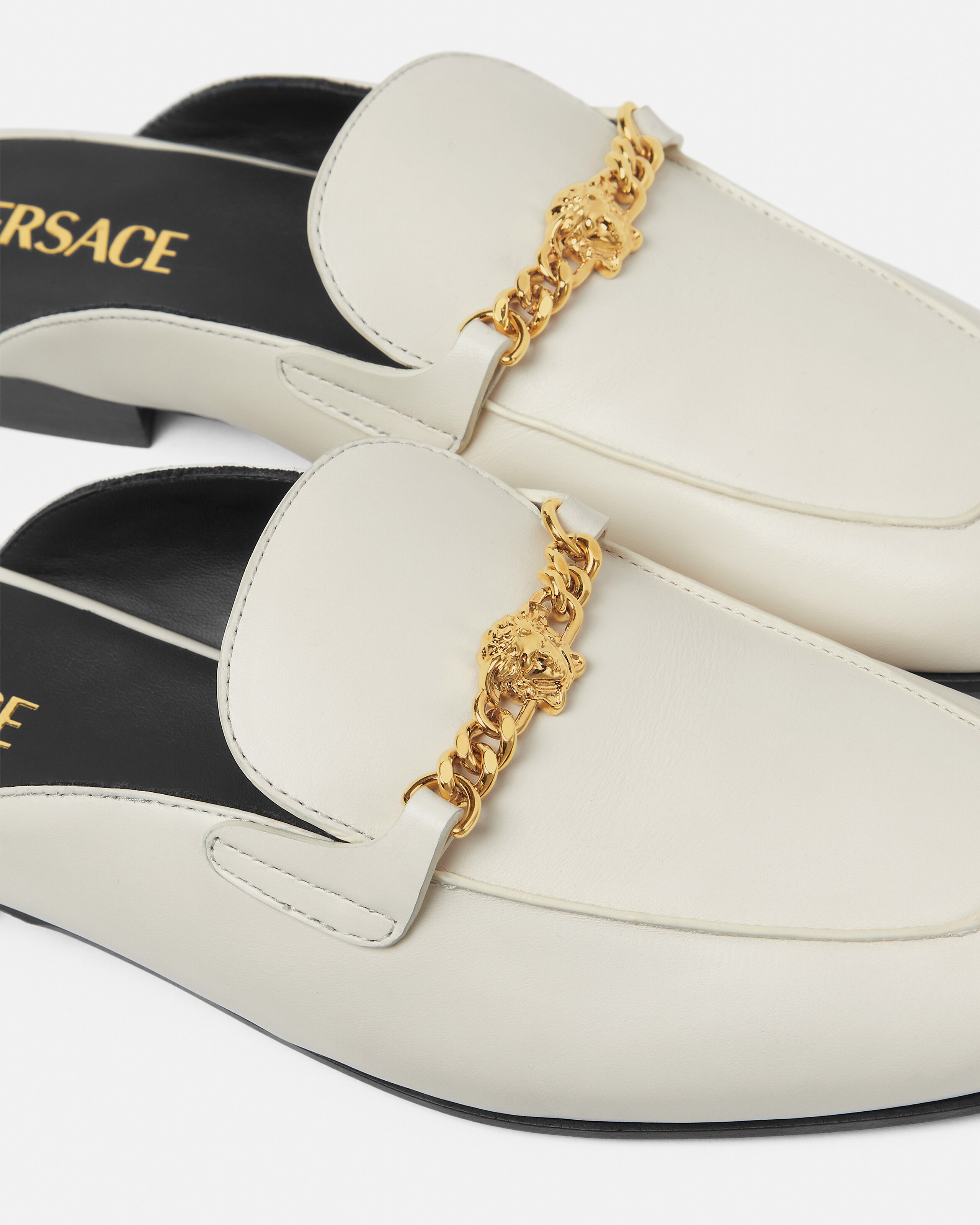 メドゥーサ レザー ローファー ブラック,ゴールド | VERSACE JP