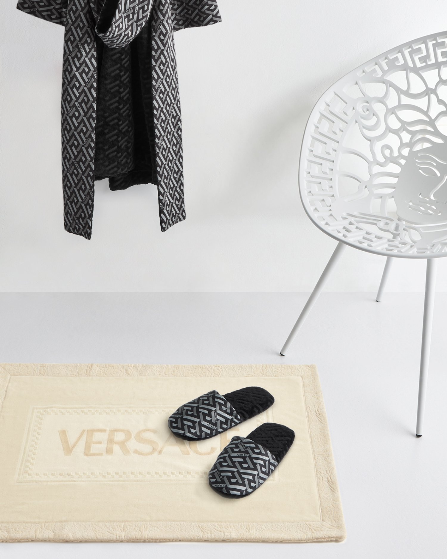 ヴェルサーチェラグジュアリー バスリネンコレクション | ヴェルサーチ