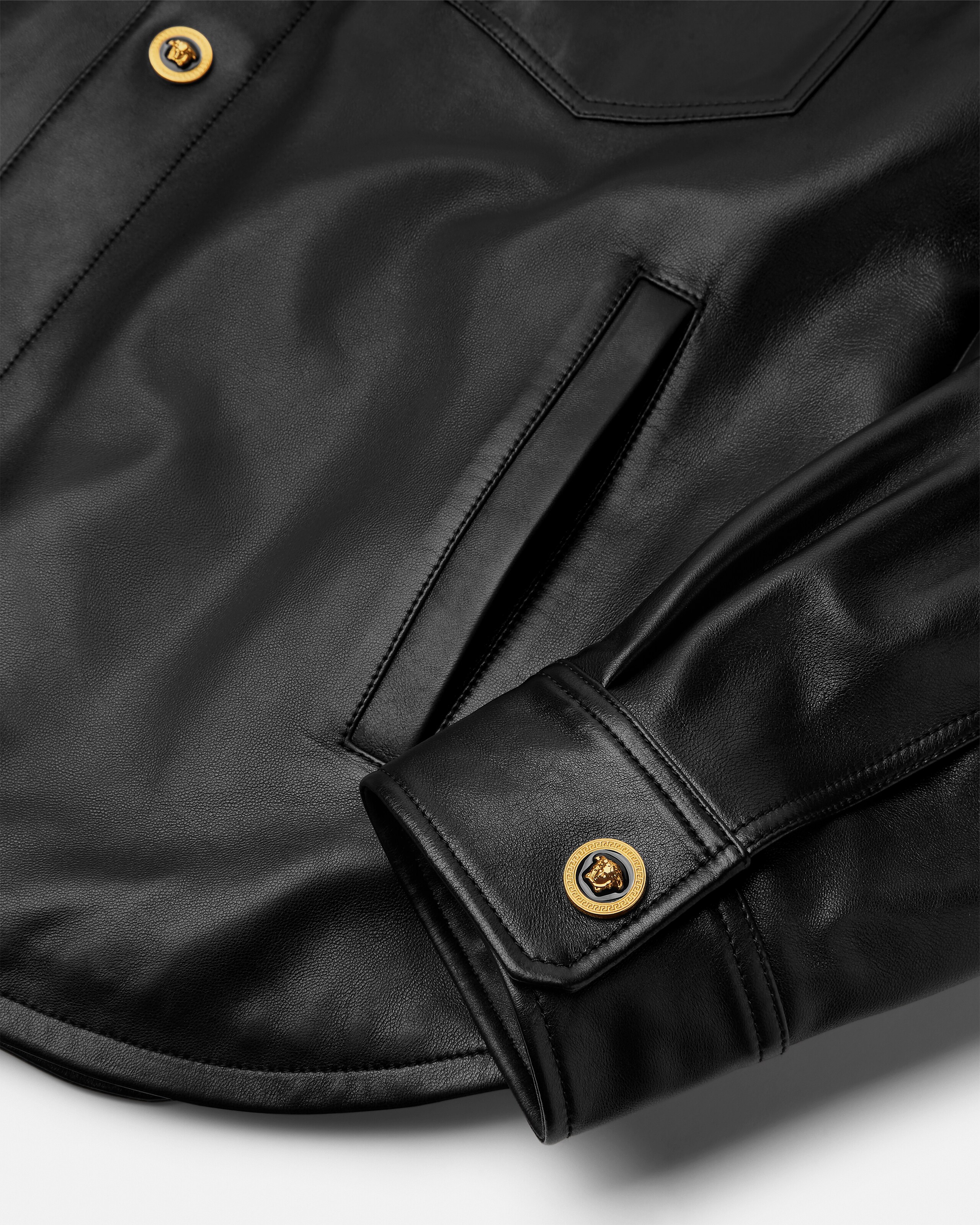レザー オーバーシャツ ブラック | VERSACE JP