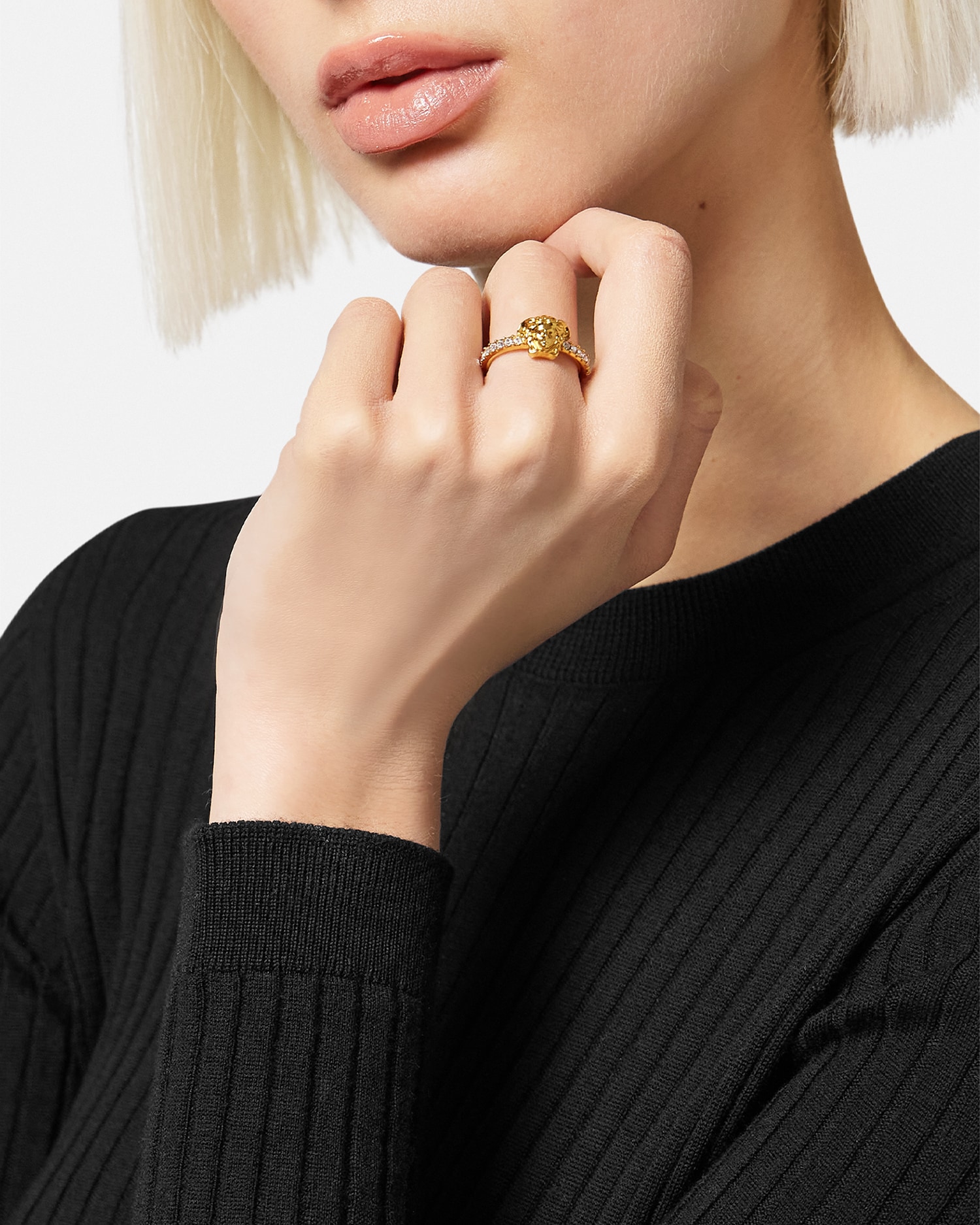 ラ メドゥーサ クリスタル リング ゴールド | VERSACE JP