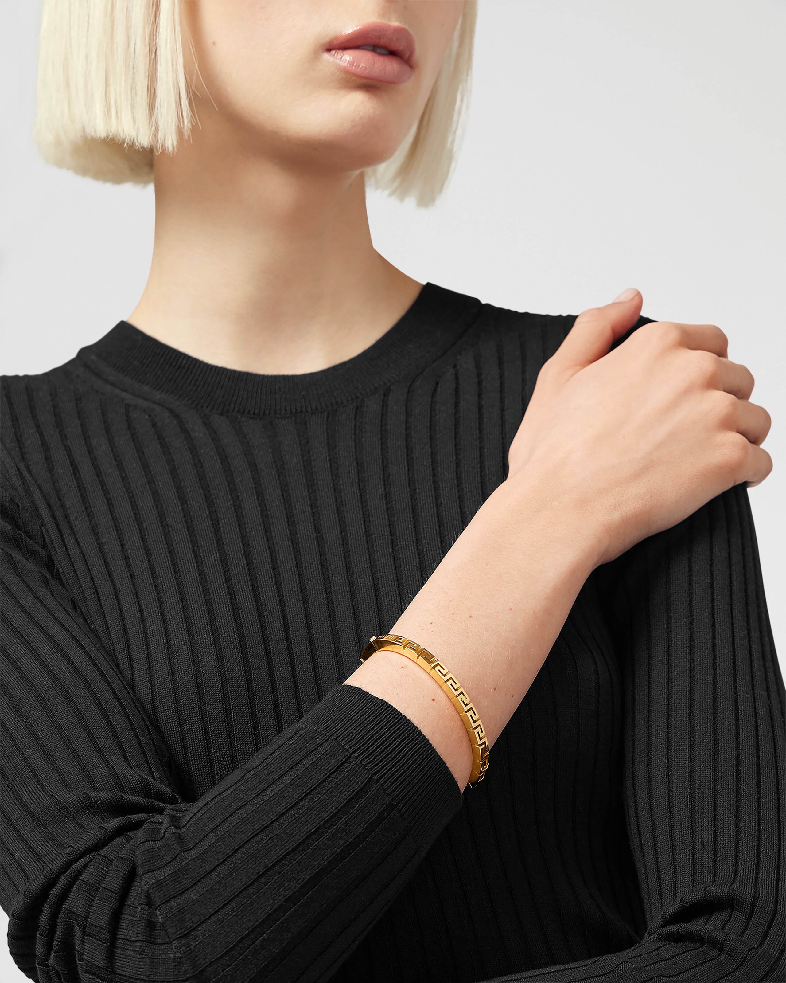 グレカ カフ ブレスレット ゴールド | VERSACE JP