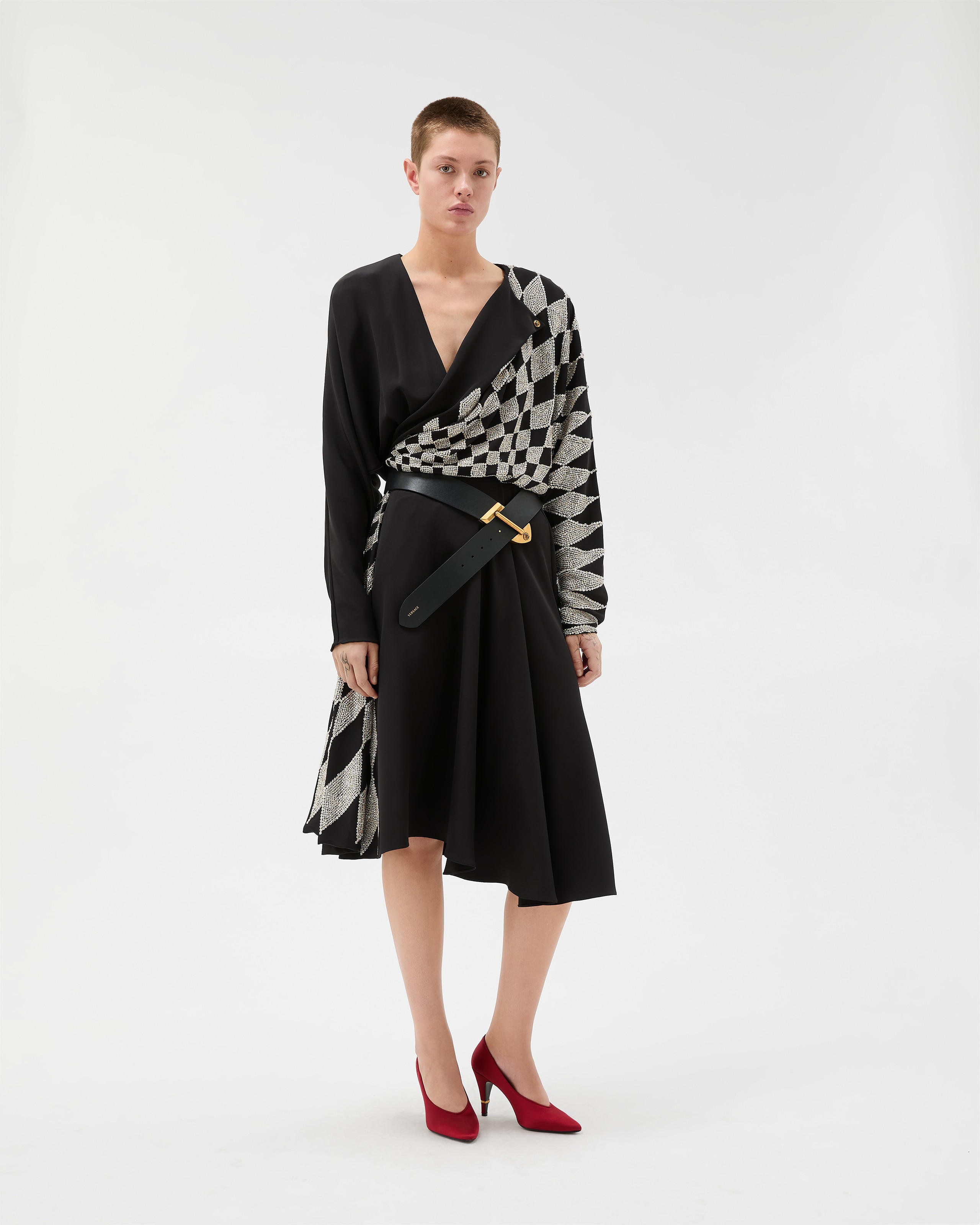 レディース デザイナー ドレス | ヴェルサーチェ 日本