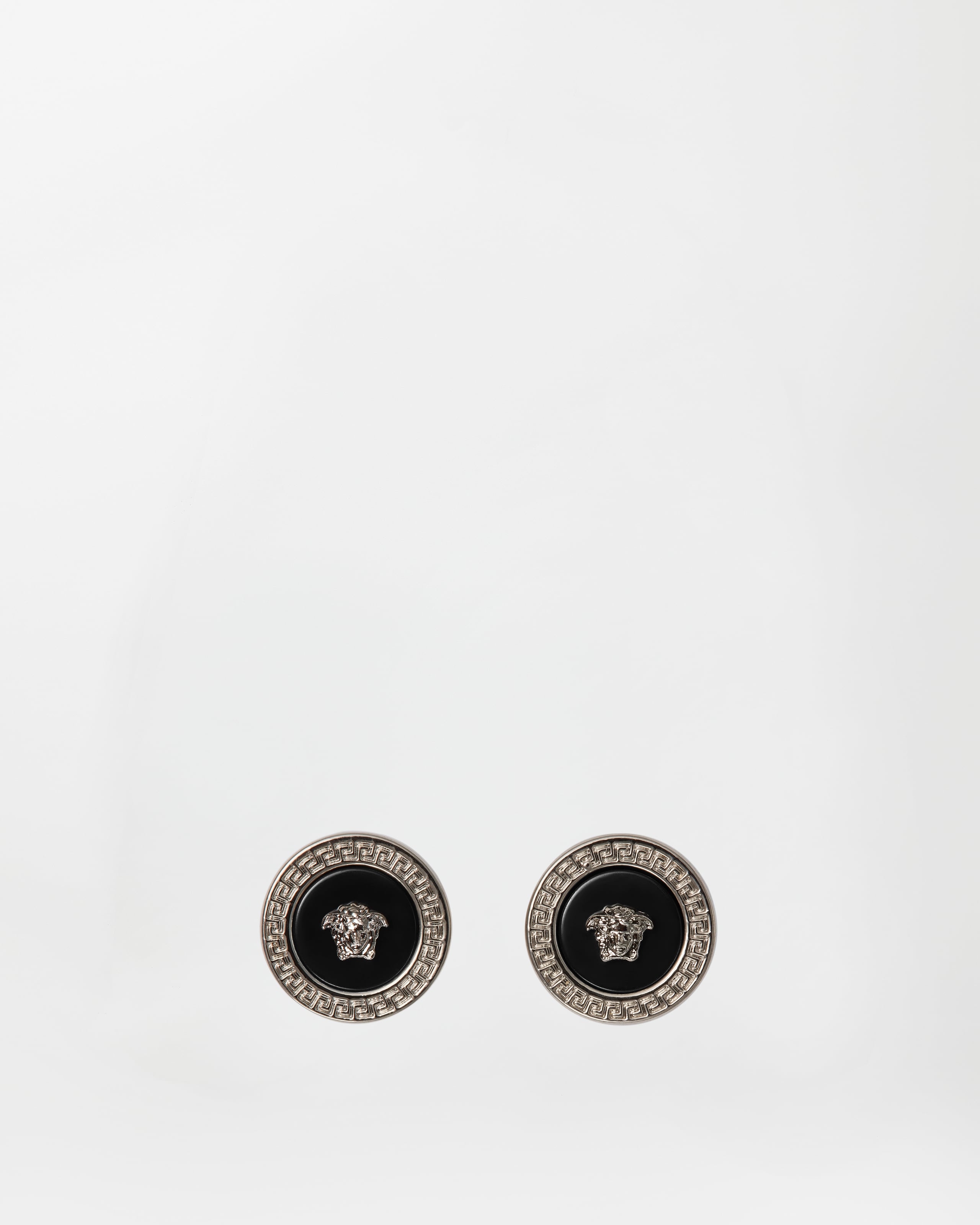 90_DG27256-