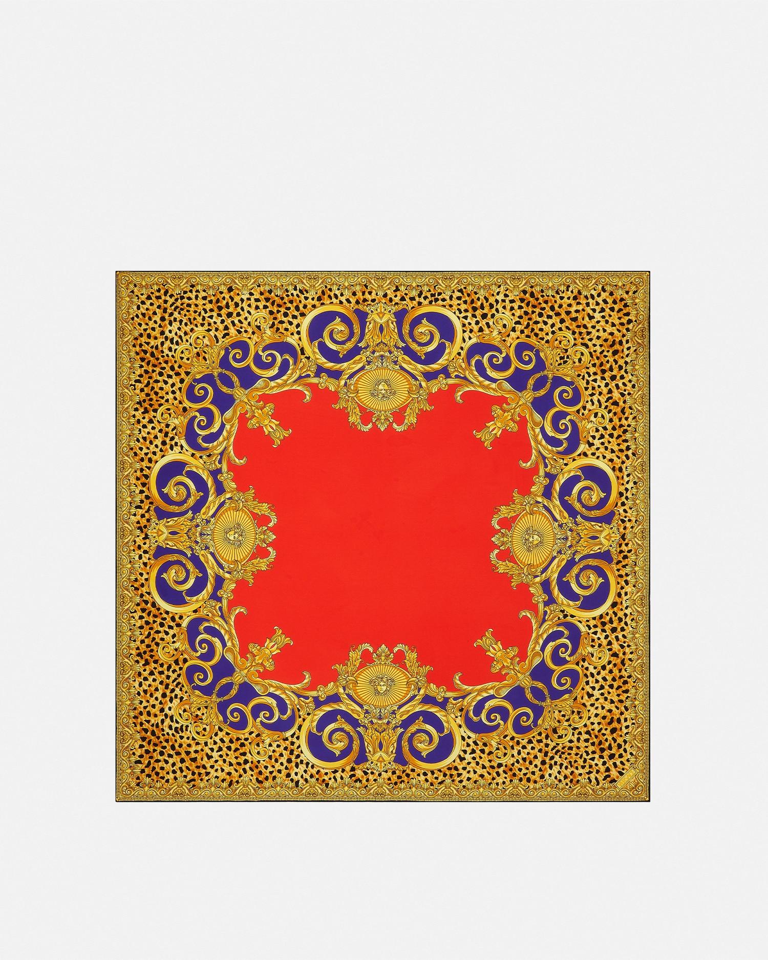 Versaceヴェルサーチ　シルク　スカーフ　雷紋　メドゥーサ Versace Intricate Baroque Medusa 100% Silk Twill Scarf 35