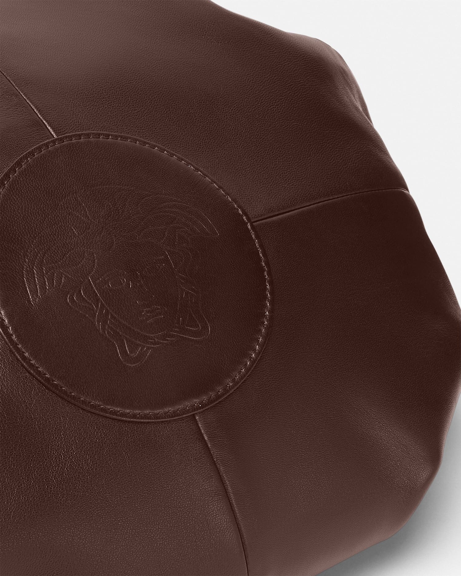 【現行品】VERSACE ヴェルサーチ プロテア ナッパ ショルダーバッグ プロテア ナッパ ショルダー バッグ レッド | VERSACE JP