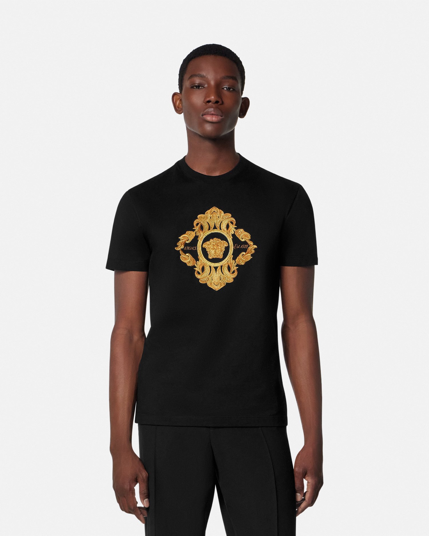 Tシャツ | ヴェルサーチェ 日本