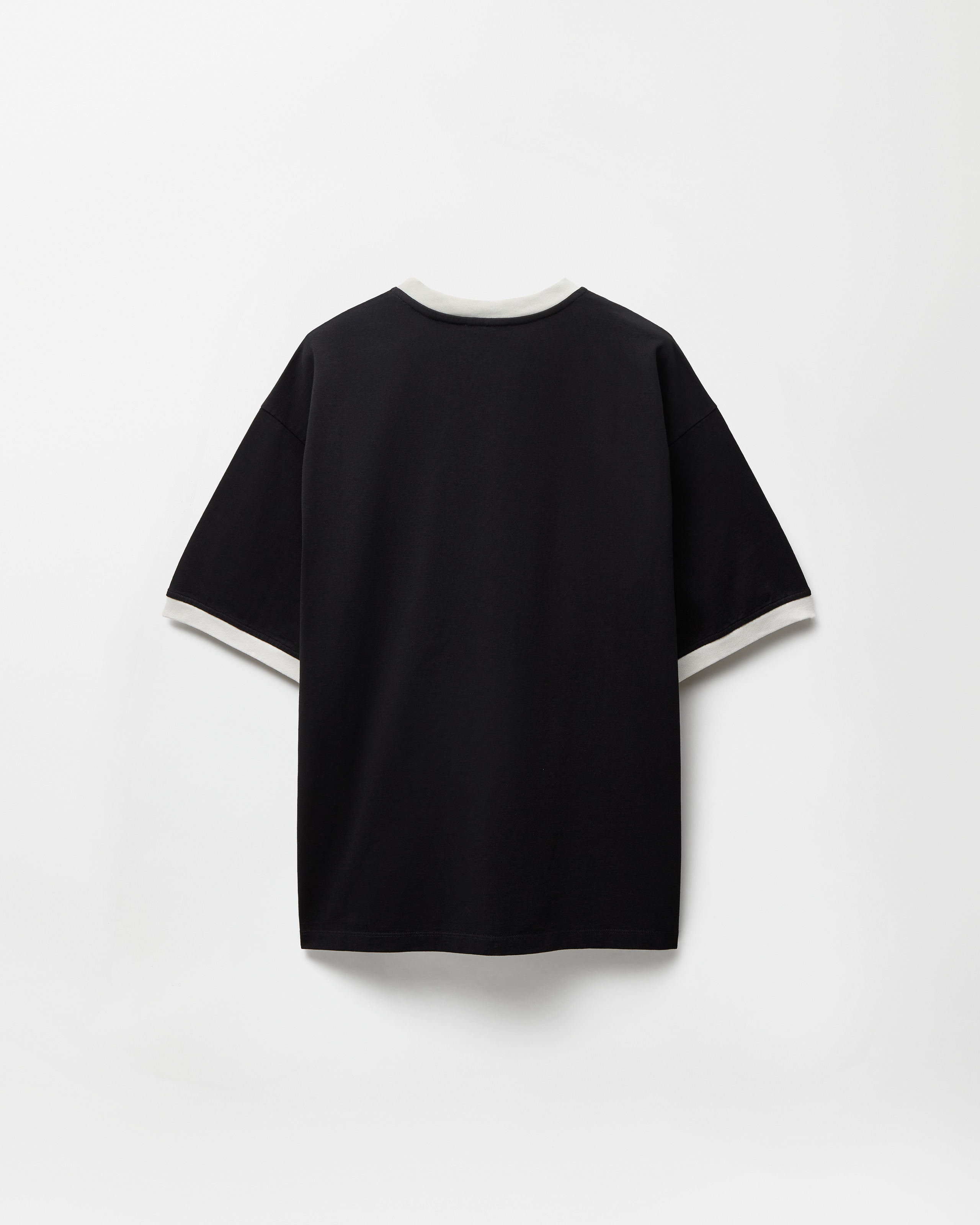 Tシャツ | ヴェルサーチェ 日本