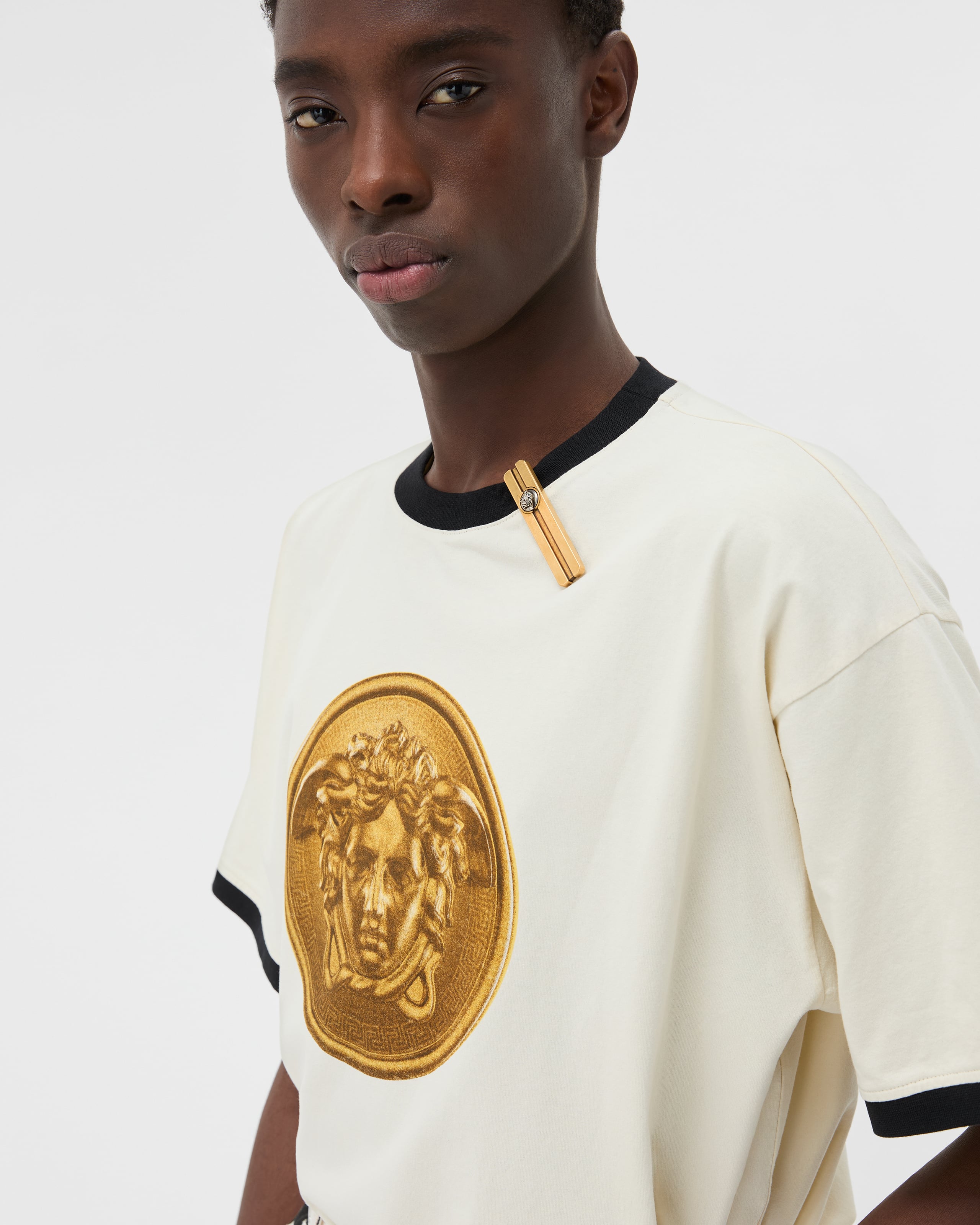 EPOCA ビーズ装飾 ホワイト Tシャツ EPOCA - EPOCA ビーズ装飾 ホワイト Tシャツの通販 by snowman's shop