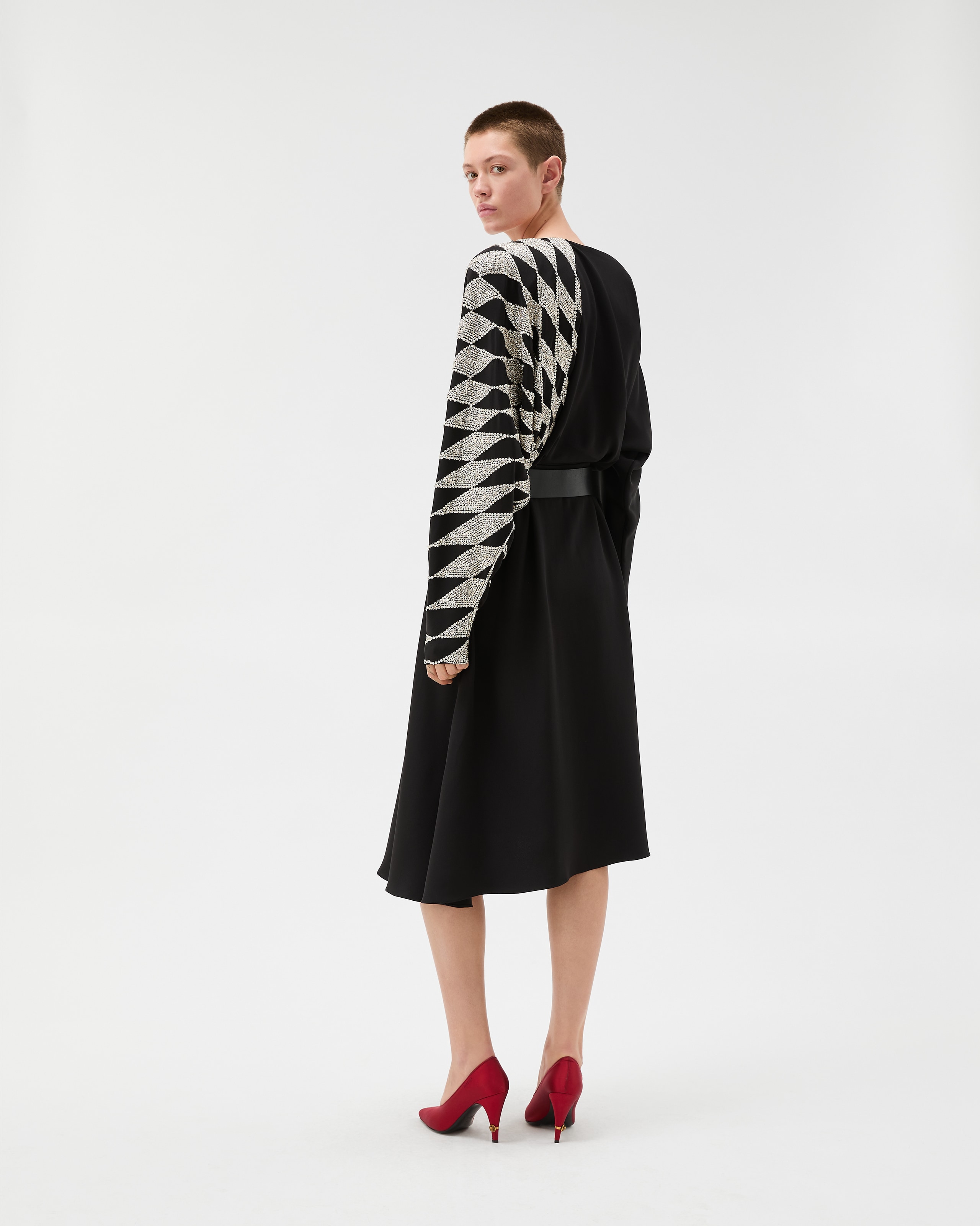 レディース デザイナー ドレス | ヴェルサーチェ 日本