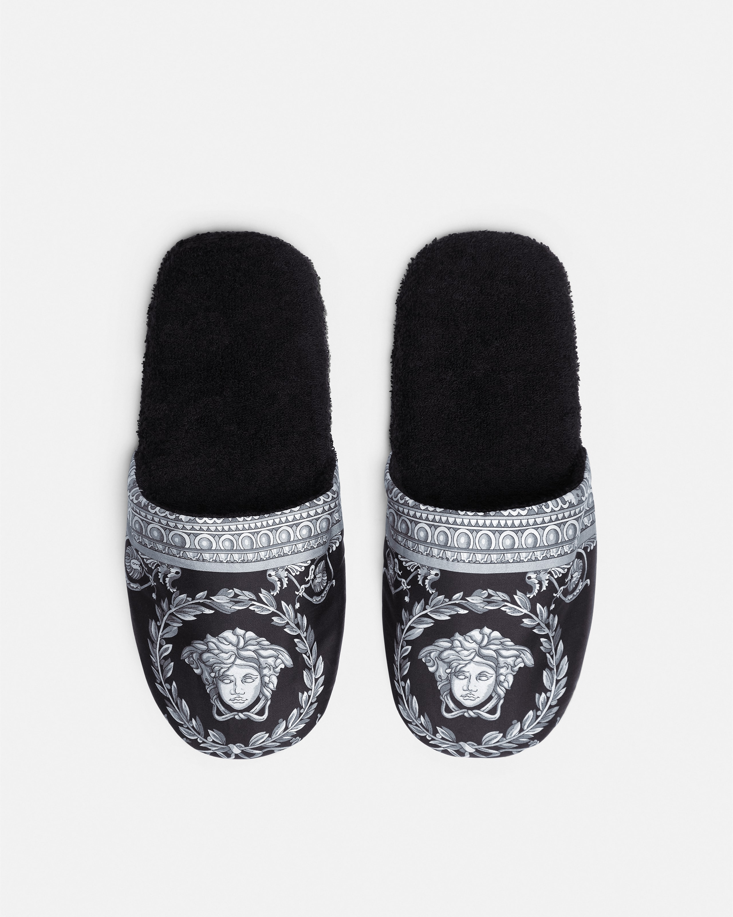 I ♡ バロック スリッパ ブラック | VERSACE JP