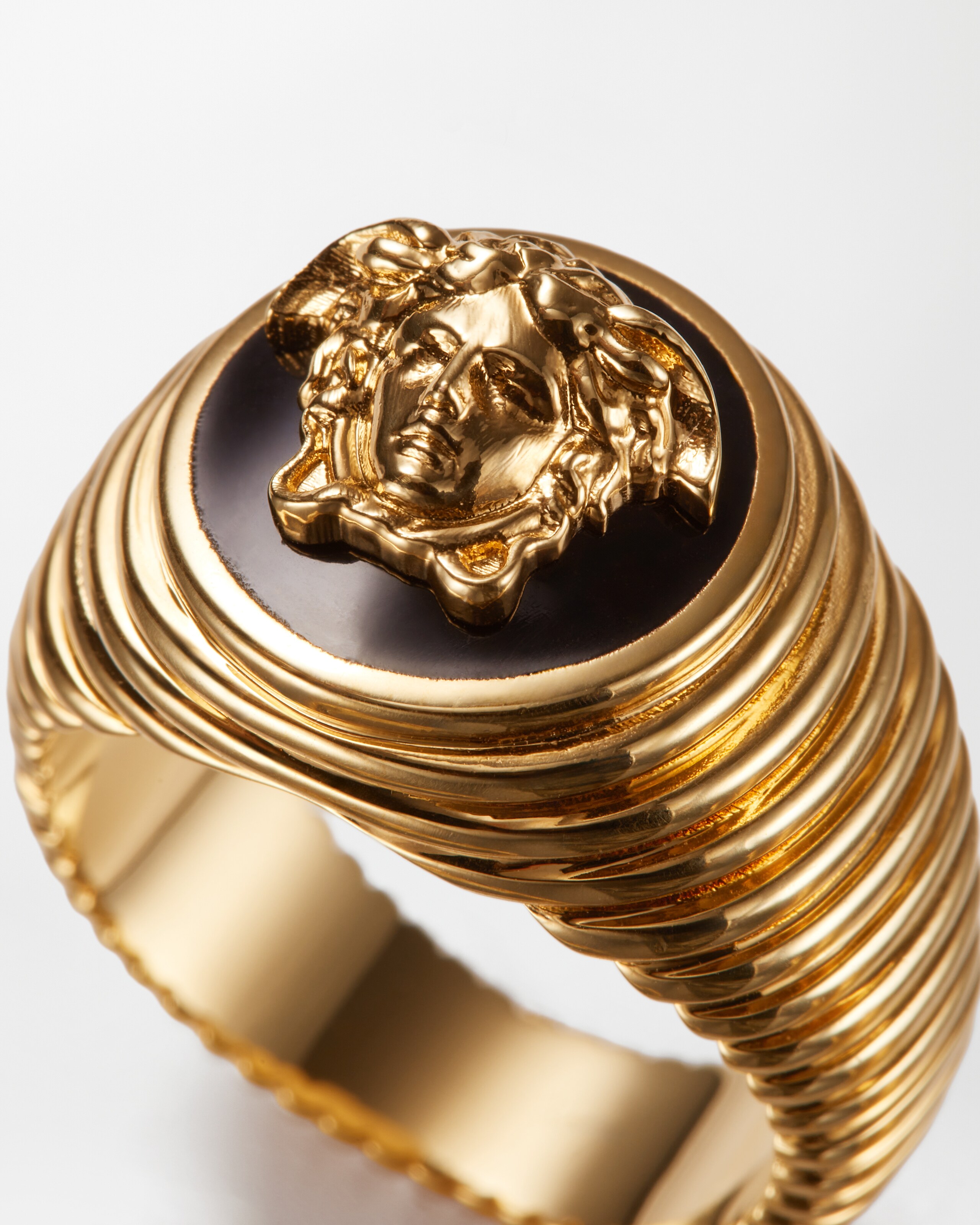 VERSACE メドゥーサ リング ゴールド メドゥーサ リング ブラック,ゴールド | VERSACE JP