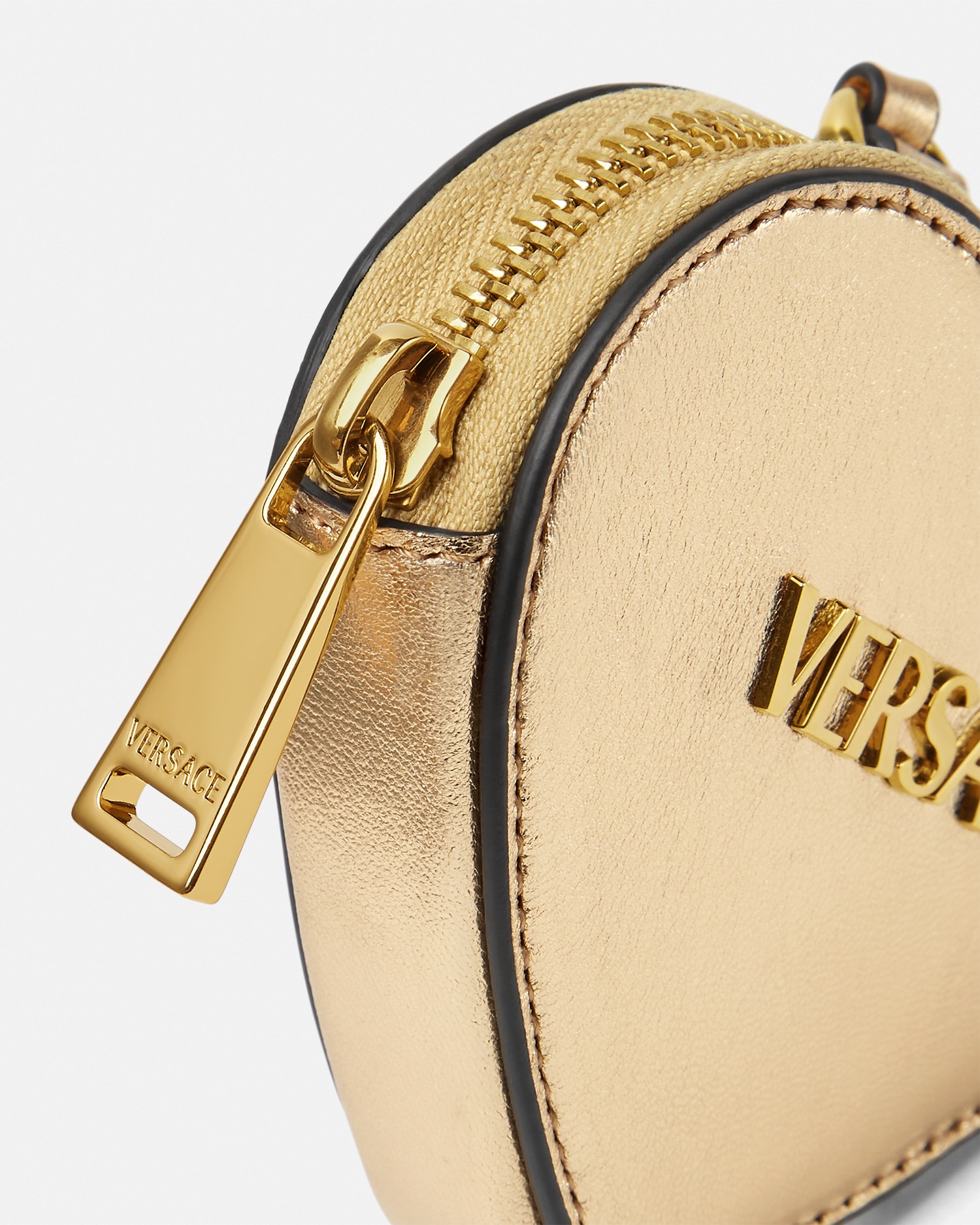 VERSACE ヴェルサーチメデューサレザー金チェーンストラップ