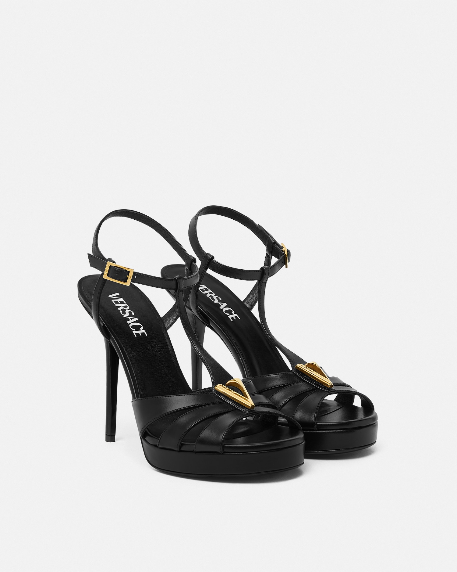 レターV レザーサンダル 115 mm ブラック,ゴールド | VERSACE JP