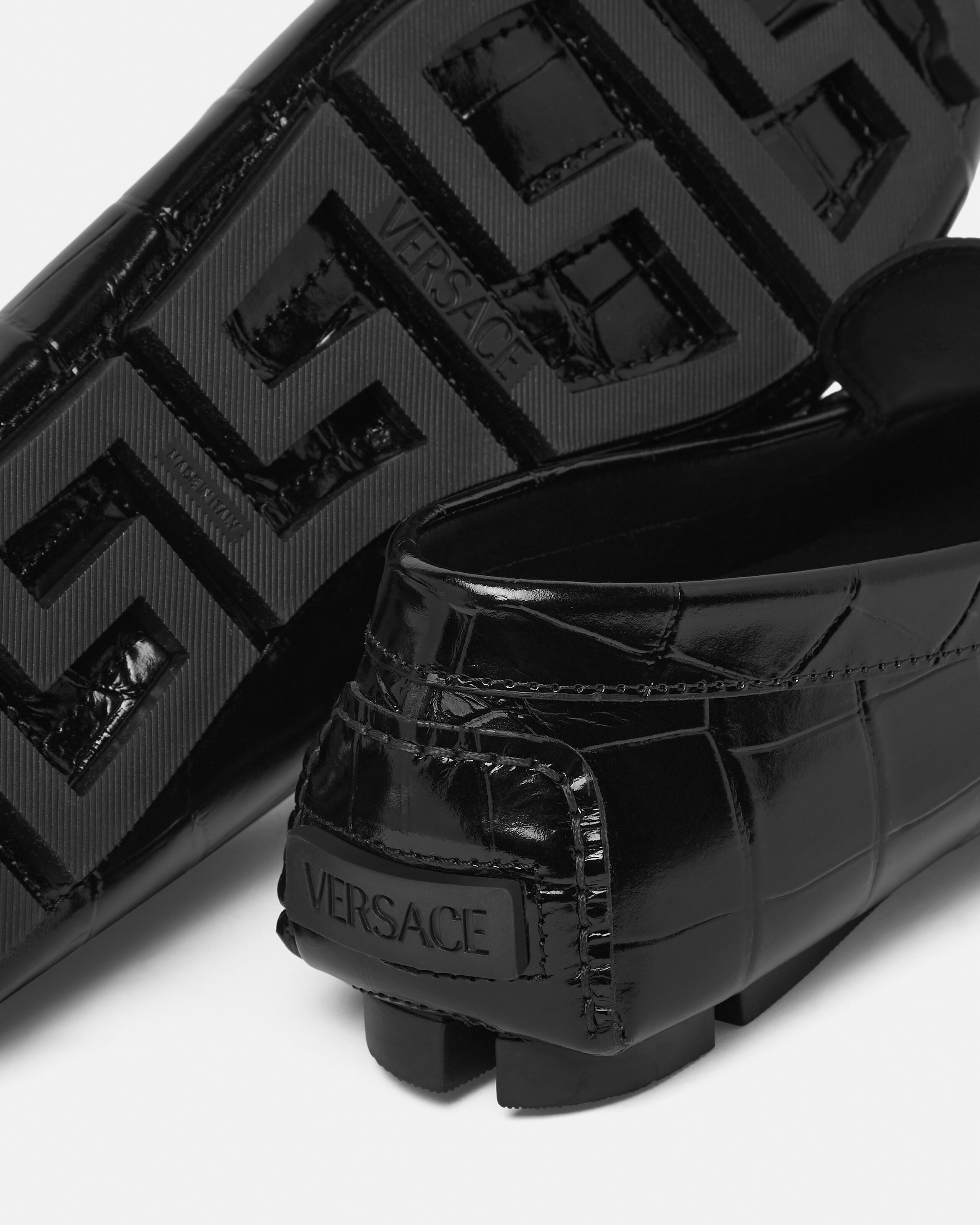 VERSACE メデューサ　本革 メドゥーサ レザー ドライバー シューズ ブラック,ゴールド | VERSACE JP